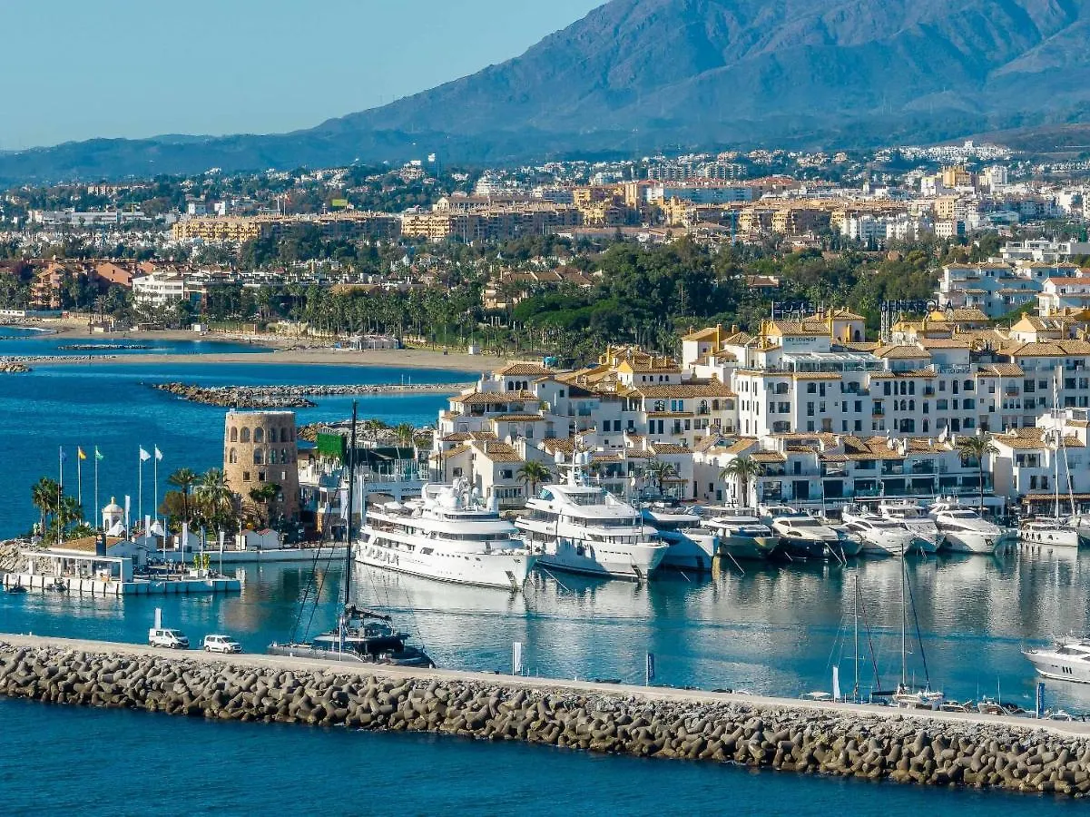 Apartment Vacation Marbella I Top 1 Puerto Banus Sea Front Rental, Renovated Spain
