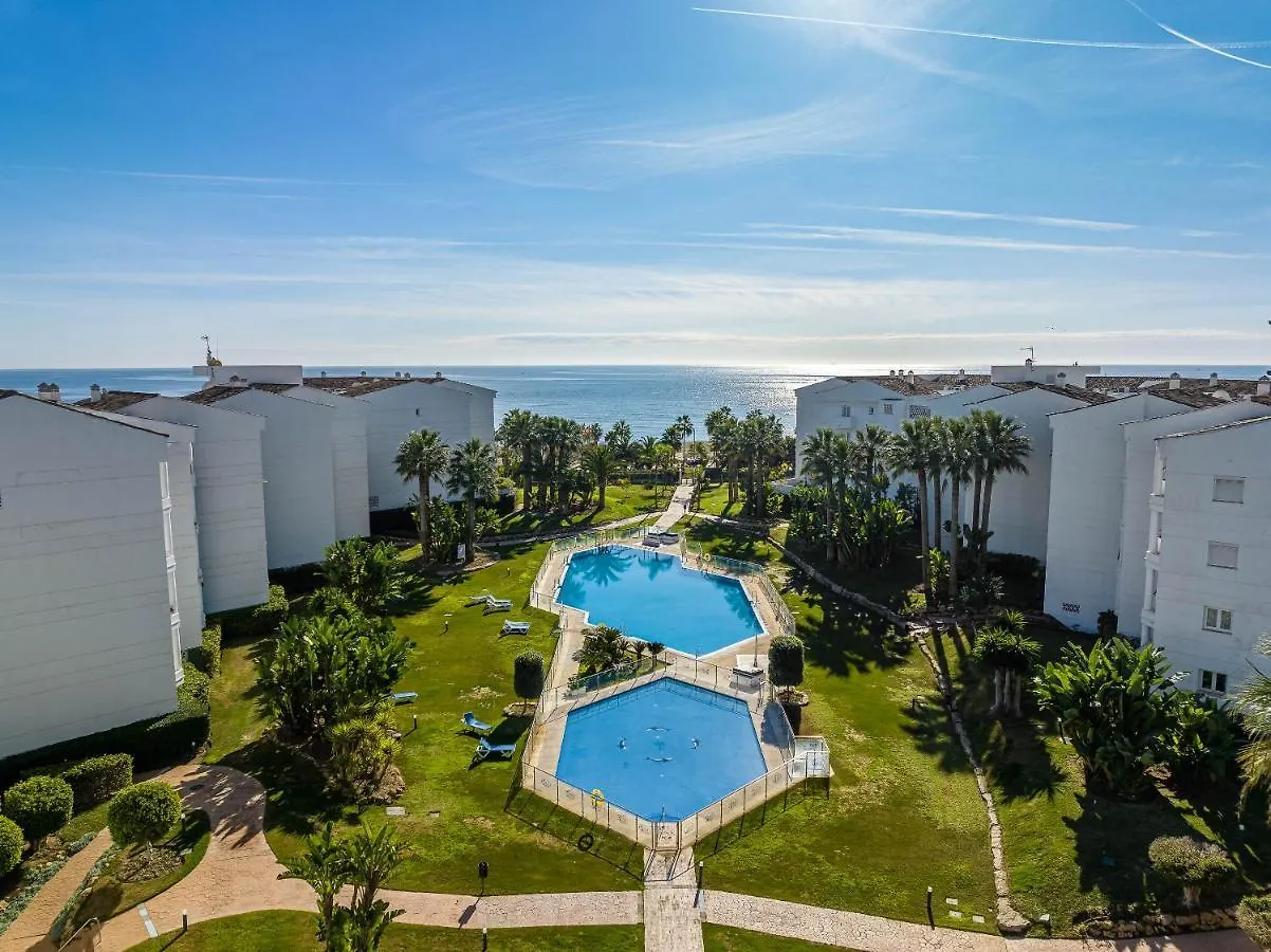Apartment Vacation Marbella I Top 1 Puerto Banus Sea Front Rental, Renovated