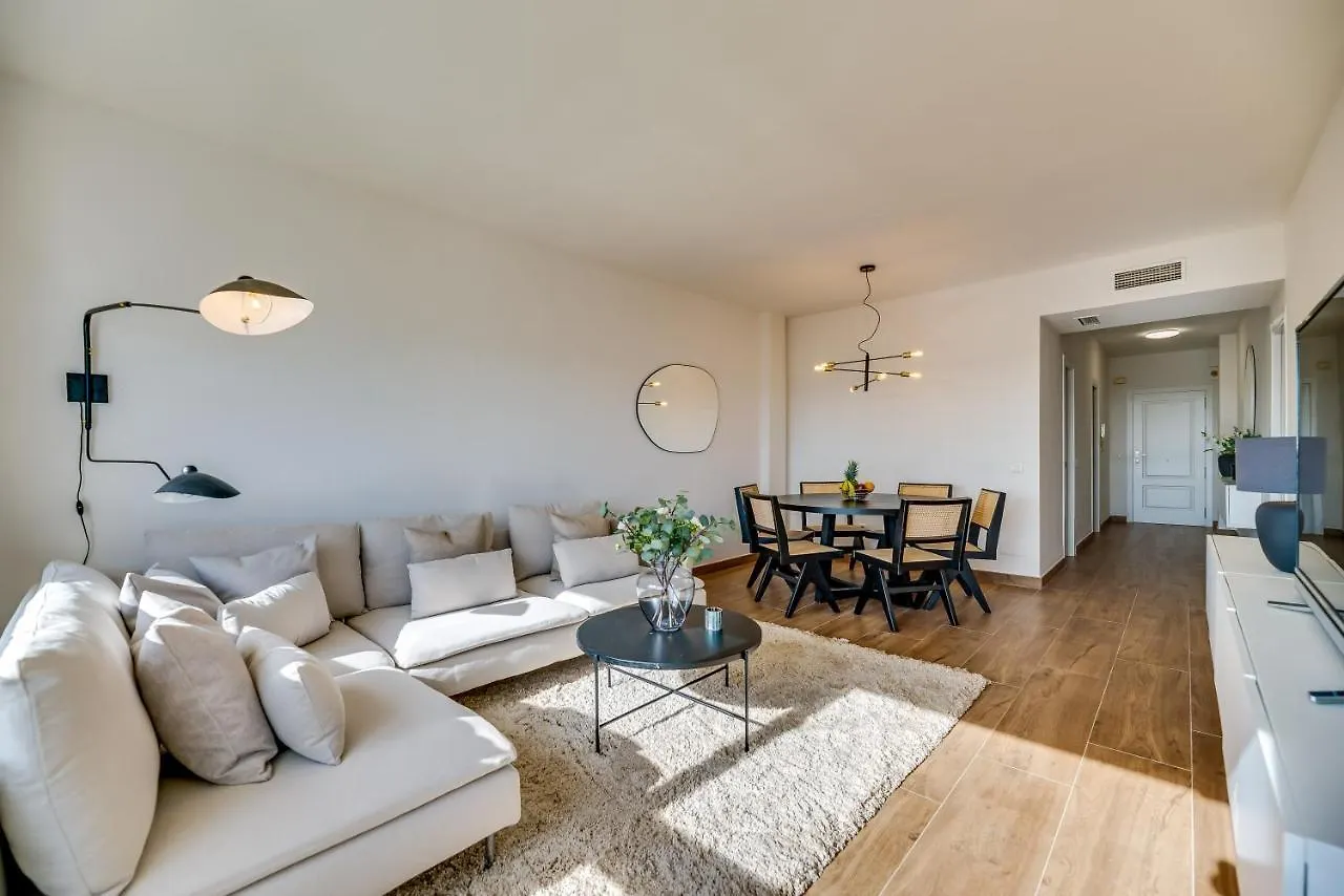 Apartment Vacation Marbella I Top 1 Puerto Banus Sea Front Rental, Renovated