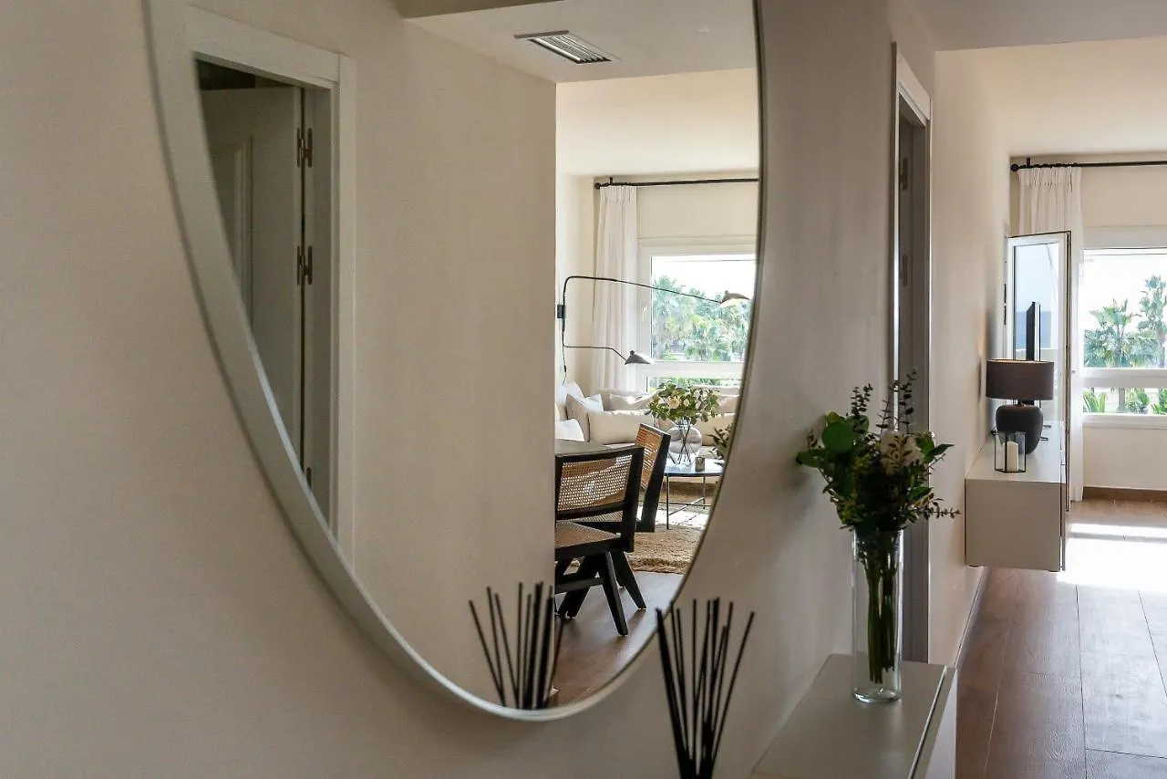 Apartment Vacation Marbella I Top 1 Puerto Banus Sea Front Rental, Renovated