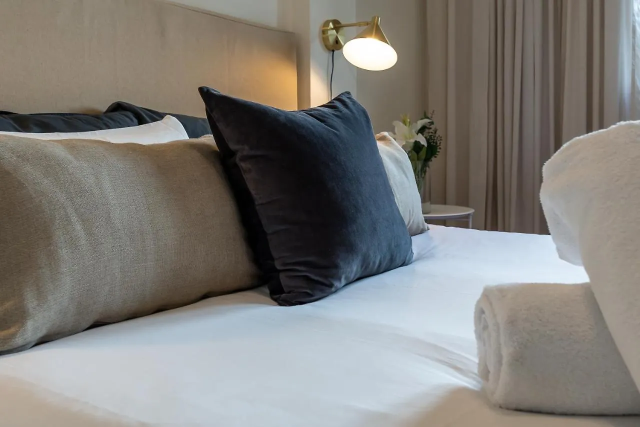 Vacation Marbella I Top 1 Puerto Banus Sea Front Rental, Renovated Apartment