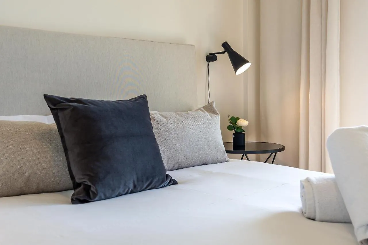 Vacation Marbella I Top 1 Puerto Banus Sea Front Rental, Renovated