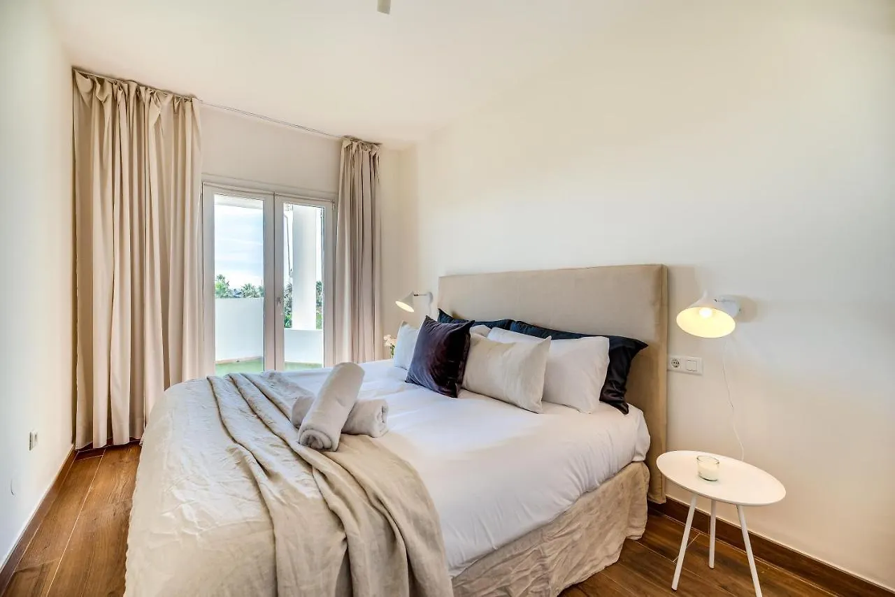 Vacation Marbella I Top 1 Puerto Banus Sea Front Rental, Renovated Apartment