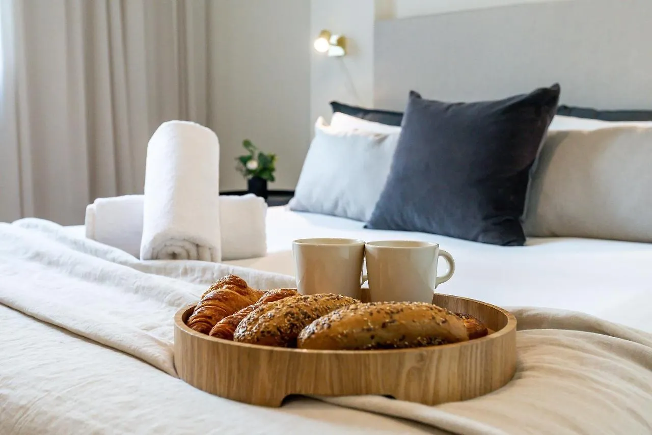 Apartment Vacation Marbella I Top 1 Puerto Banus Sea Front Rental, Renovated