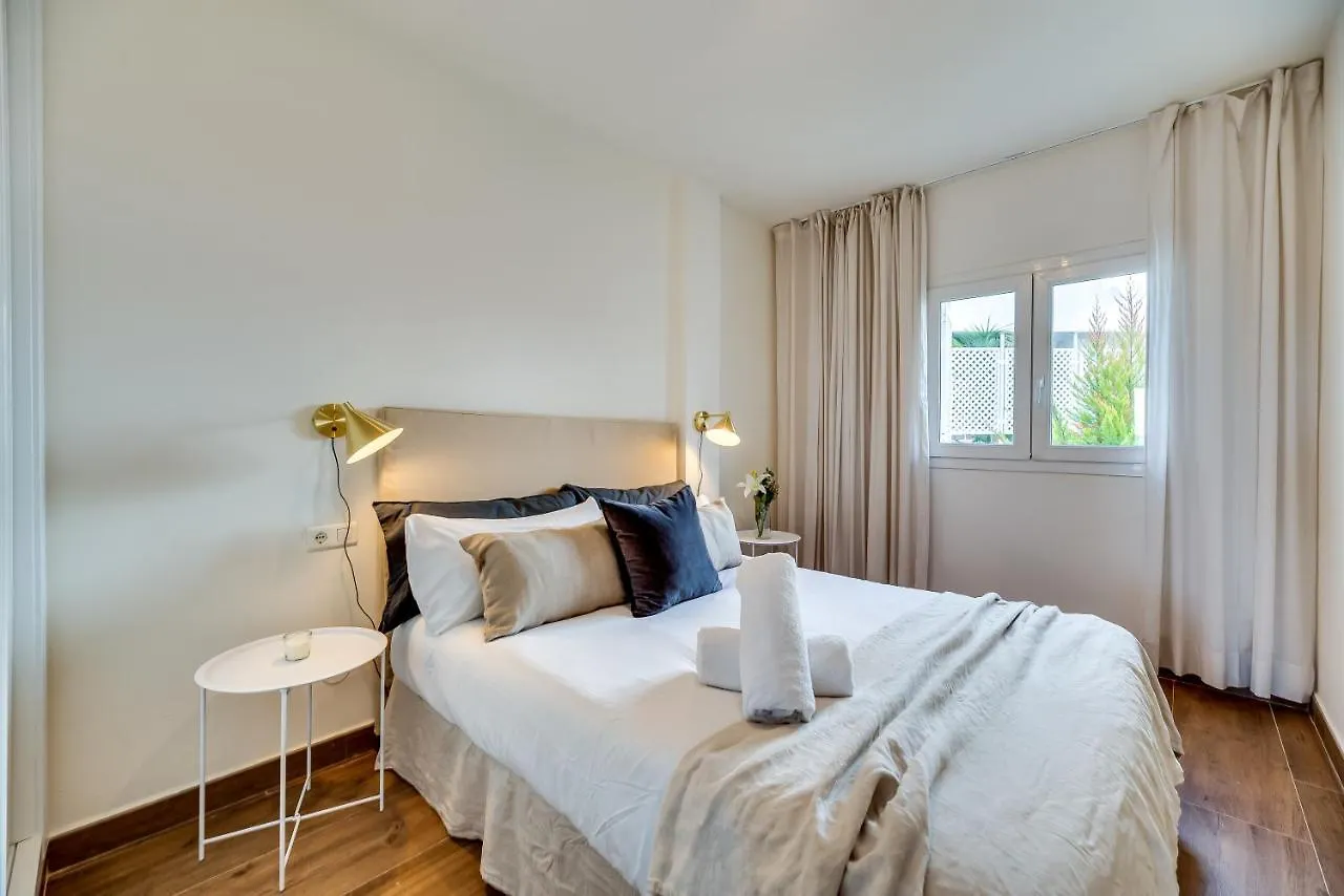 Vacation Marbella I Top 1 Puerto Banus Sea Front Rental, Renovated Spain